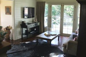 Book Barn Cottage - Accommodation Tasmania