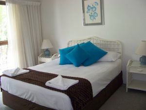 Old Burleigh Court Holiday Apartments - Accommodation Tasmania