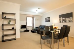 Regal Apartments - Accommodation Tasmania