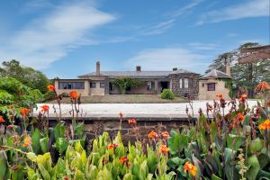 Eurambeen Historic Homestead and Gardens - Accommodation Tasmania